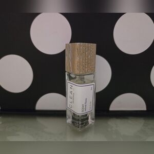 2/$20✨️Clean Reserve Velvet Flora✨️